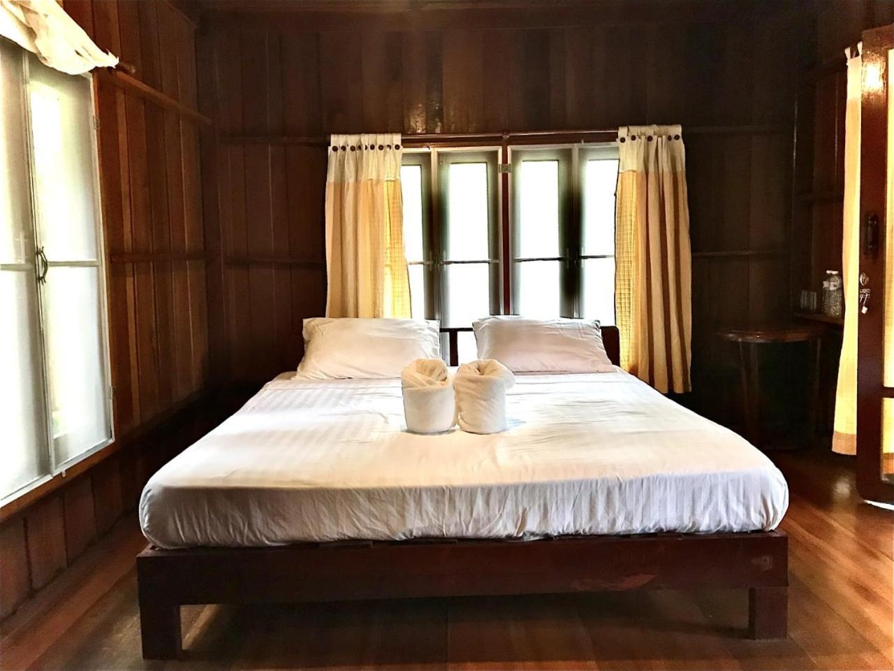 Frog Beach House Koh Phayam Rum bild